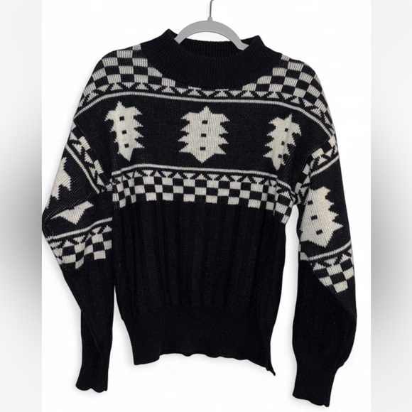 Vintage Nordic Pattern Sweater Black Cream Fair Isle Cottagecore Cozy Knit - Picture 2 of 6